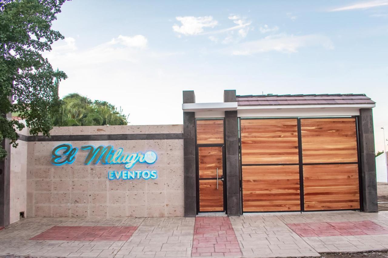 Hotel El Milagro 埃尔富埃尔特 外观 照片