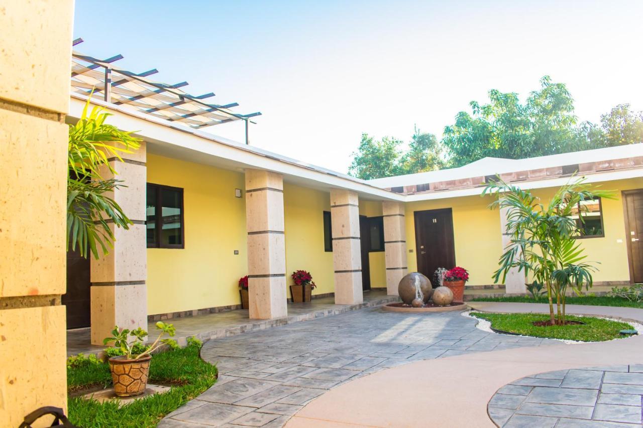 Hotel El Milagro 埃尔富埃尔特 外观 照片